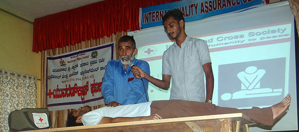 ಕಾರ್ಕಳ: ಪ್ರಥಮ ಚಿಕಿತ್ಸೆ ತರಬೇತಿ, ಪ್ರಾತ್ಯಕ್ಷಿಕೆ